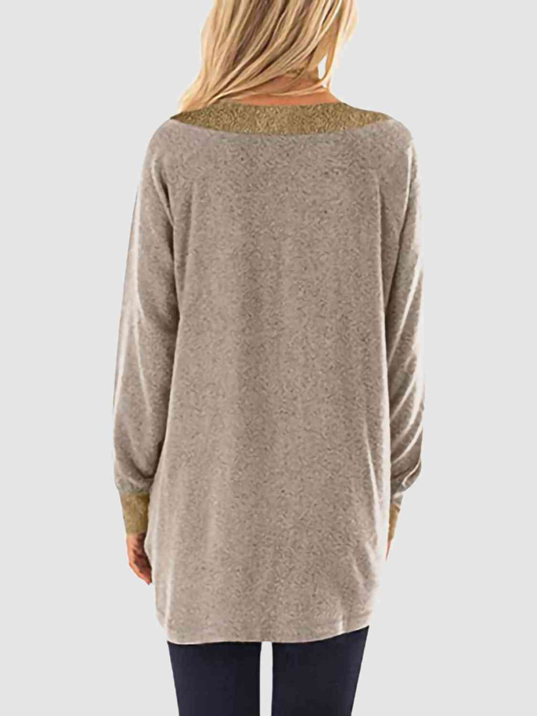 Graphic Round Neck Sweatshirt with Pockets