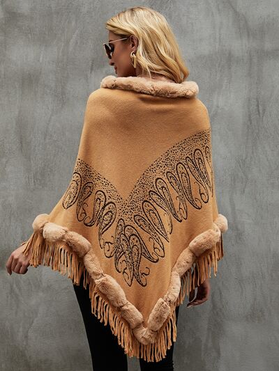 Graphic Fringe Cape Sleeve Poncho