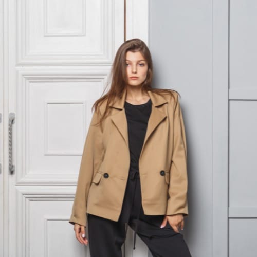 Quality blazer fabric detail - fashion pro tips