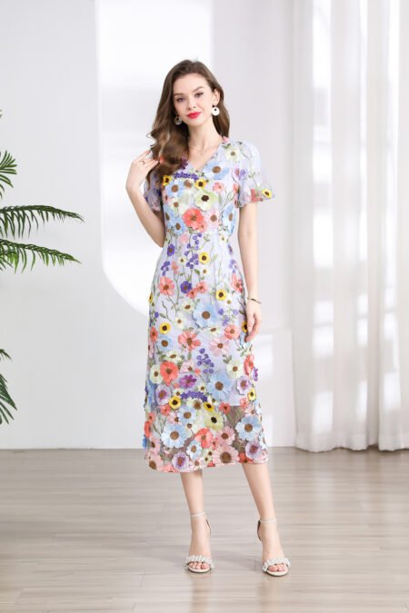 Women Elegant Embroidery Elegant Puffed Sleeve Dress V Neck Slit Dress