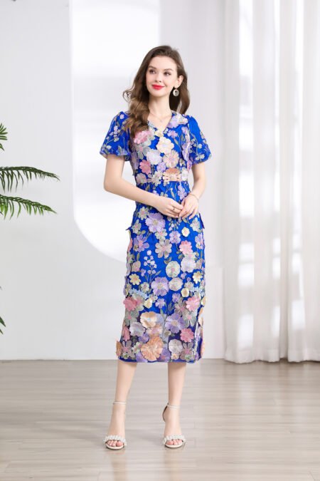 Women Elegant Embroidery Elegant Puffed Sleeve Dress V Neck Slit Dress