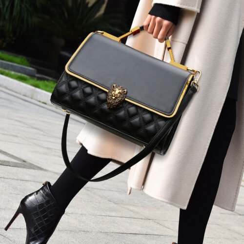 Light Luxury Woven Handbag – Textured Large Capacity Messenger Bag