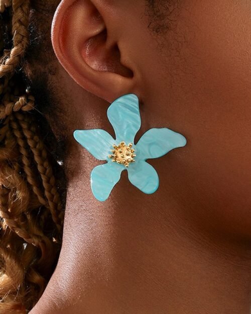 Candy Color Acrylic Flower Earrings – Irregular Five-Petal Vacation Style