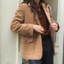 Women’s Plaid Straight-Cut Blazer with Elegant Tailoring