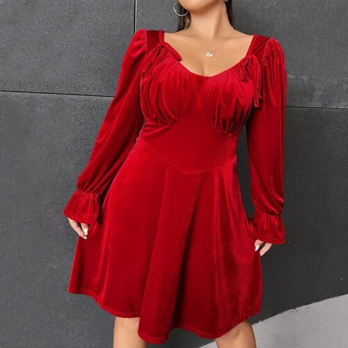 Plus Size Sexy Velvet Long Sleeve Party Dress with Flared Hem