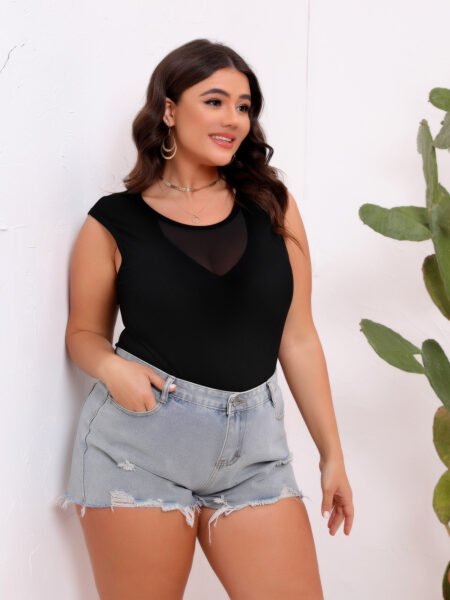 Patchwork Mesh Round Neck Sleeveless Top – Plus Size Summer Statement