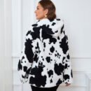 Plus Size Cow Plush Hoodie – Cozy Long Sleeve Plush Top for Chill Days