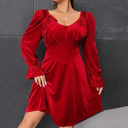 Plus Size Sexy Velvet Long Sleeve Party Dress with Flared Hem