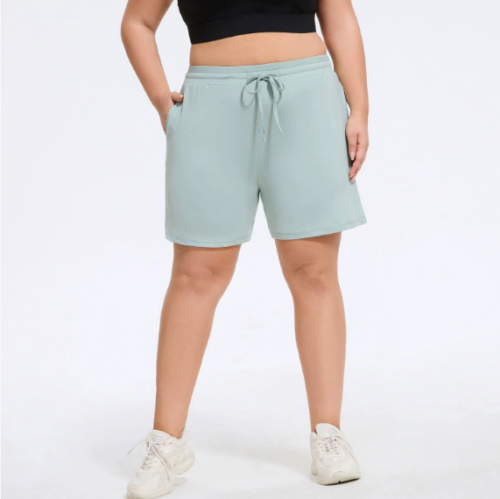 Plus Size Quick-Dry Knee-Length Sports Shorts – Loose Fit Training Pants