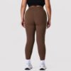Key Features: Abdominal shaping waistband High waist support Peach hip lifting design Breathable stretch fabric Cropped ninth-length fit