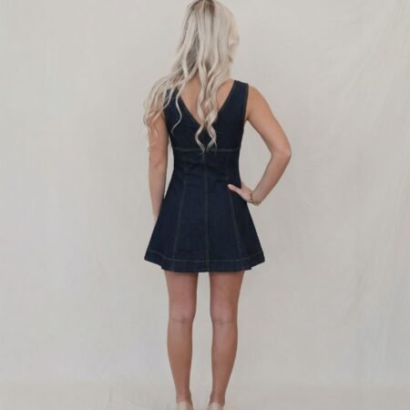 Women’s Summer Sleeveless V-Neck Waist-Control Denim Dress