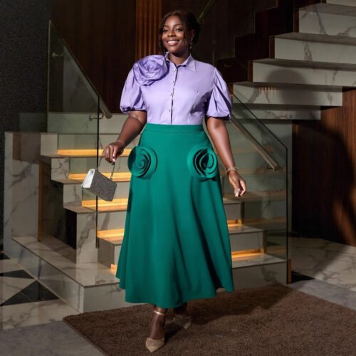 Plus Size Rose Collared Shirt & Expansion Skirt Two-Piece Set